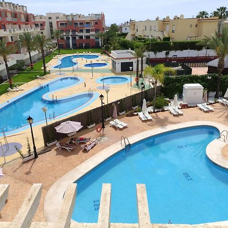 Dumar Puerto Rey Apartment Вера Екстериор снимка